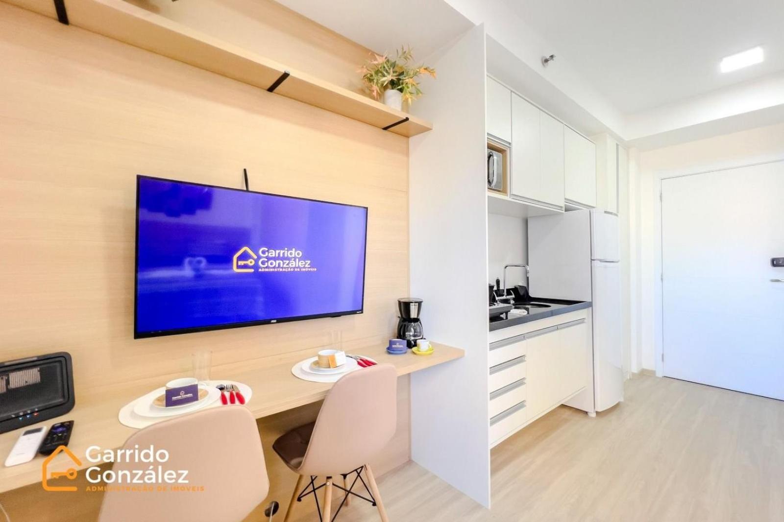Apartamento Exuberante No Metro Belem/com Ar *