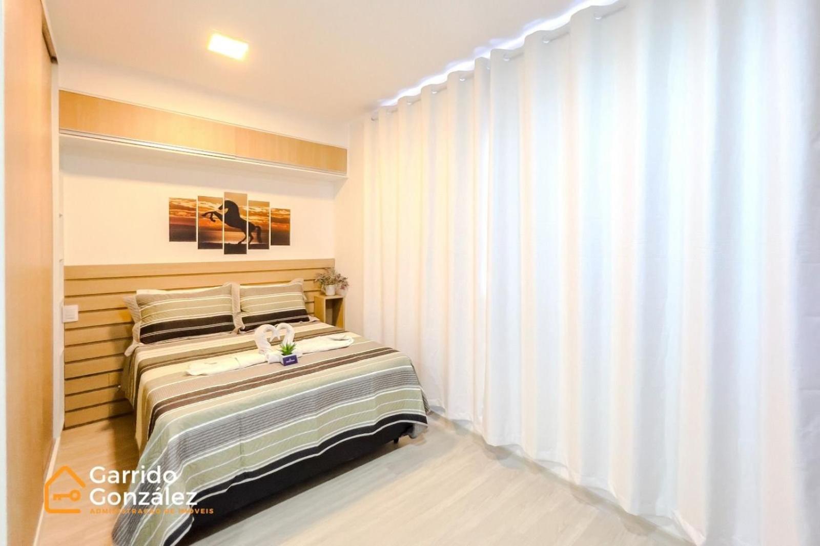 Exuberante No Metro Belem/com Ar Apartamento